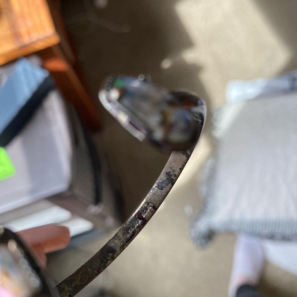 Kendra Scott gunmetal silver abalone cuff - Picture 5 of 5